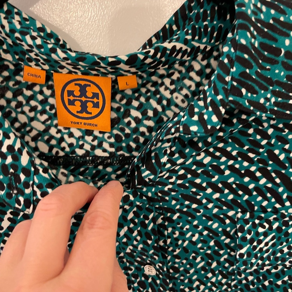 Tory Burch Button Down Size Large And Silk - image 2